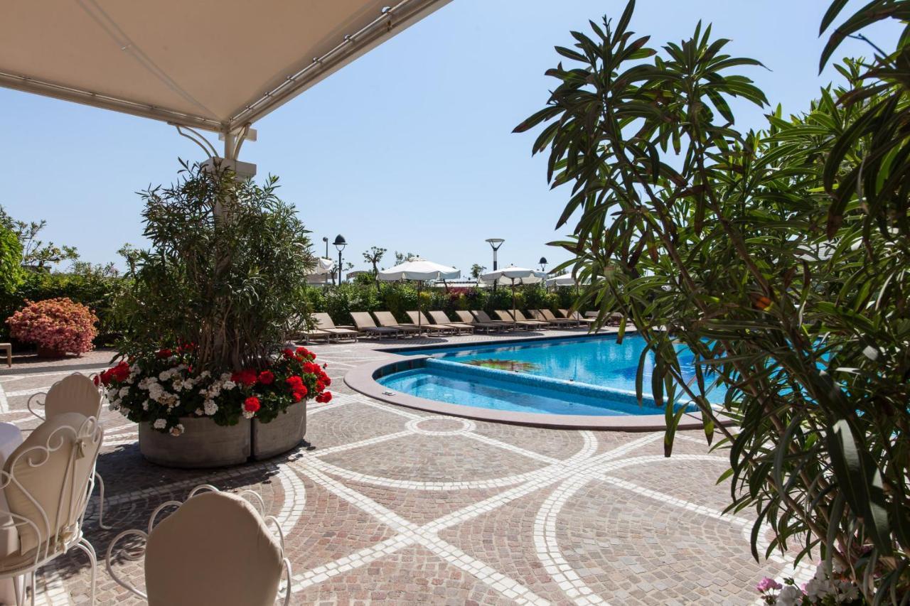 Palace Hotel Milano Marittima Extérieur photo
