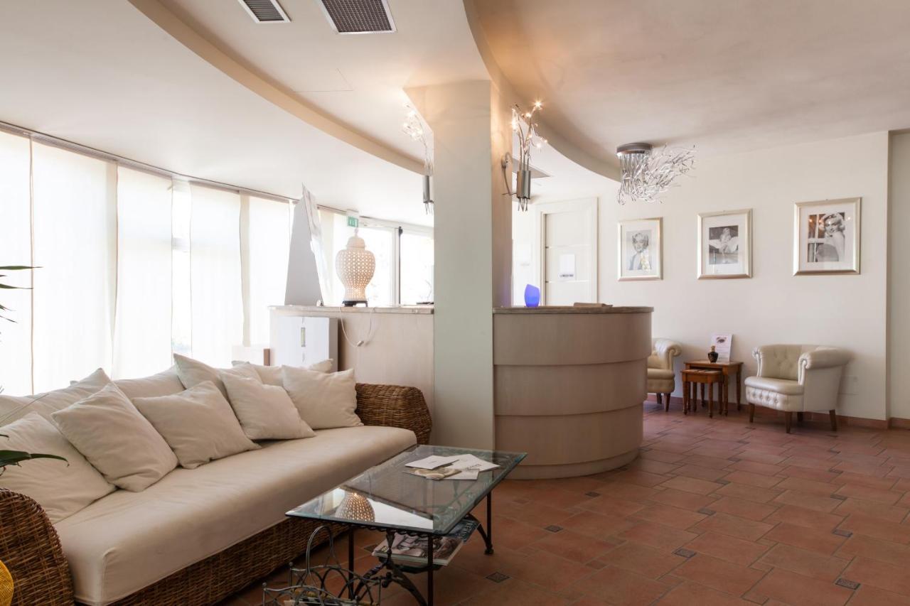 Palace Hotel Milano Marittima Extérieur photo